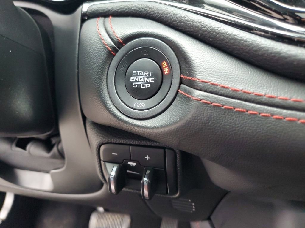 Used 2025 Dodge Durango GT image 18