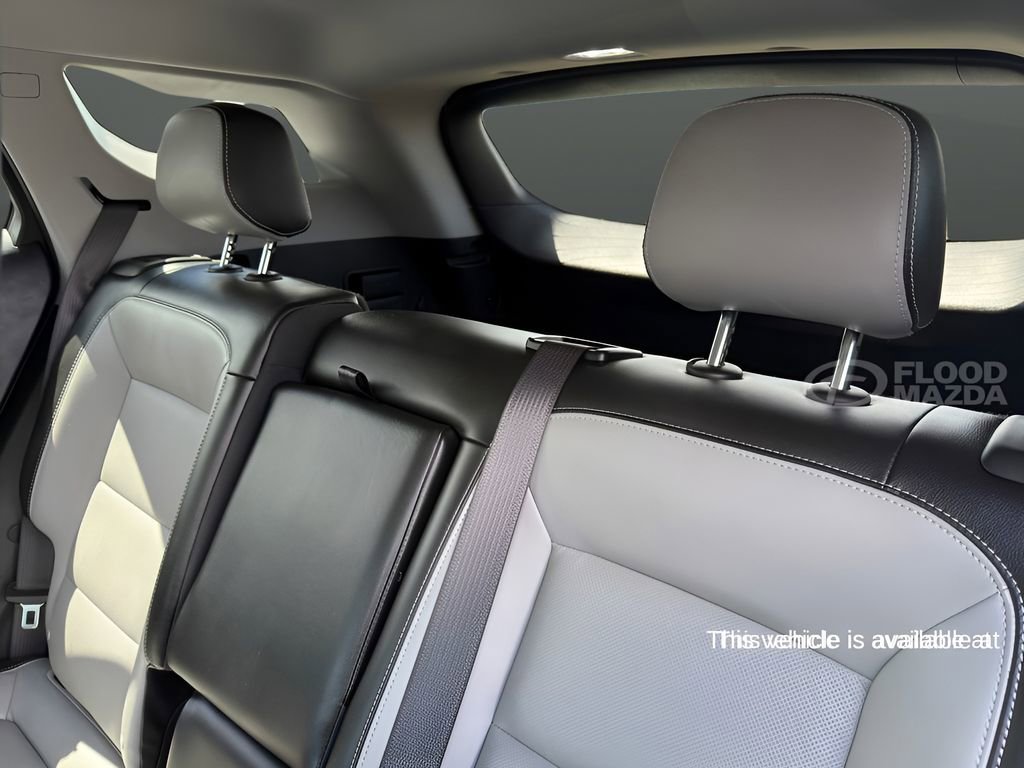 Used 2022 GMC Terrain SLT image 26