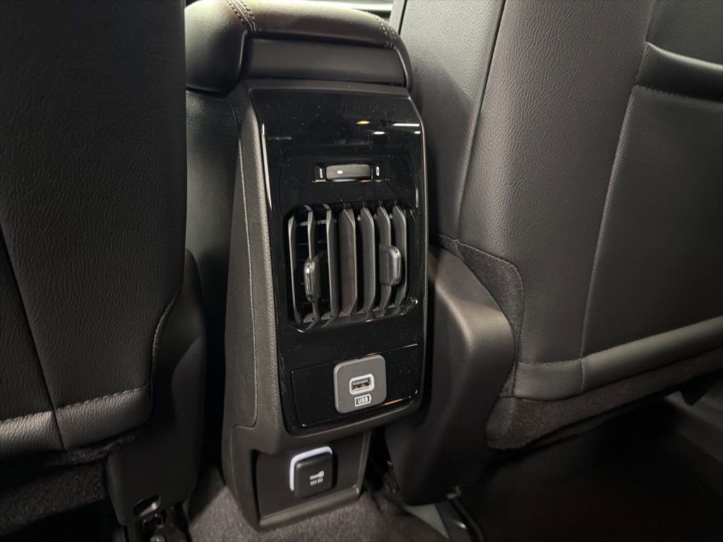 New 2026 Jeep Compass Limited image 11