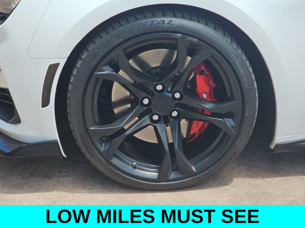 Used 2019 Chevrolet Camaro SS RWD image 35