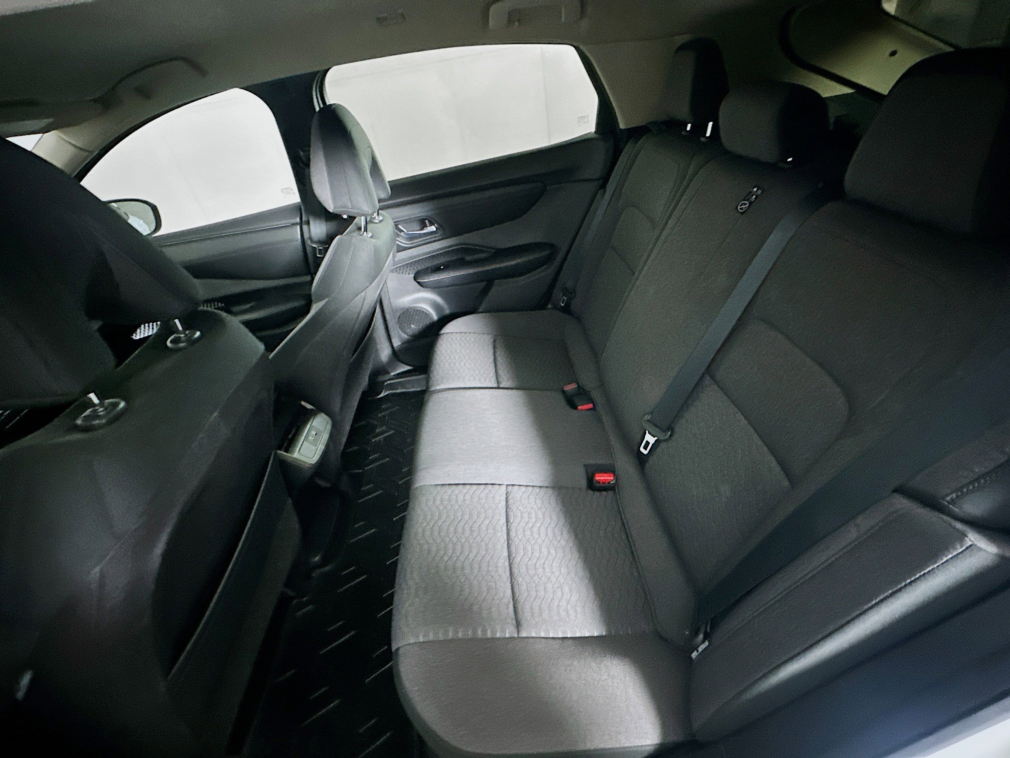 Used 2023 Nissan Ariya VENTURE+ image 27