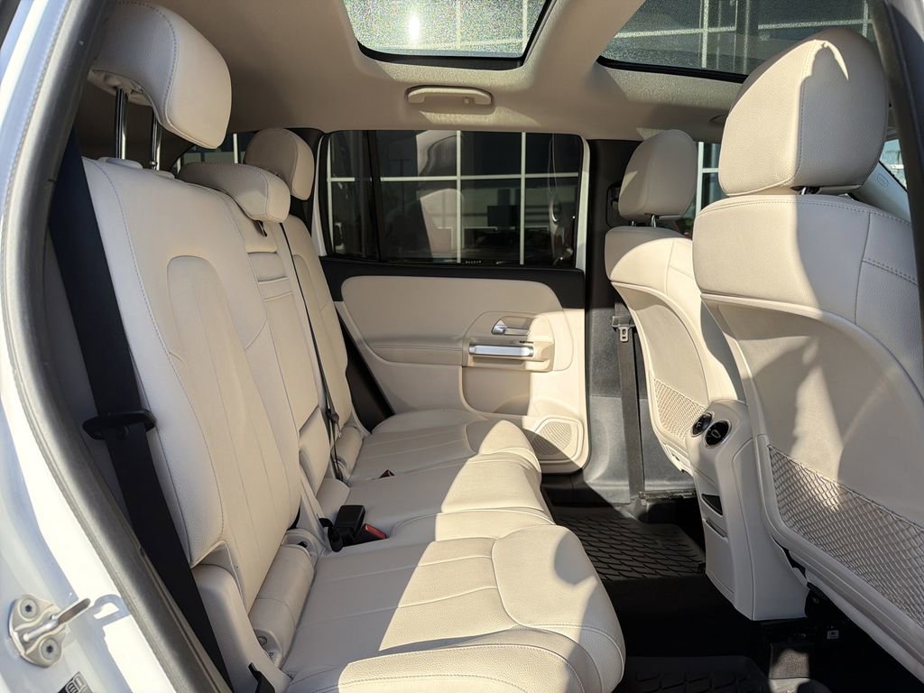 Certified 2022 Mercedes-Benz GLB 250 image 22