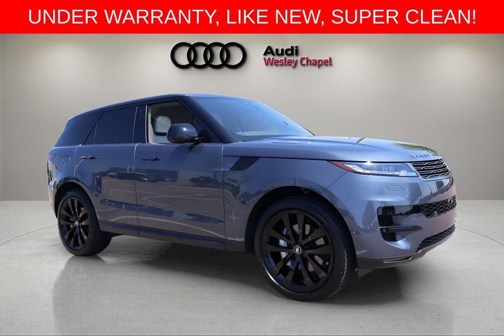 Used 2025 Land Rover Range Rover Sport SE image 7