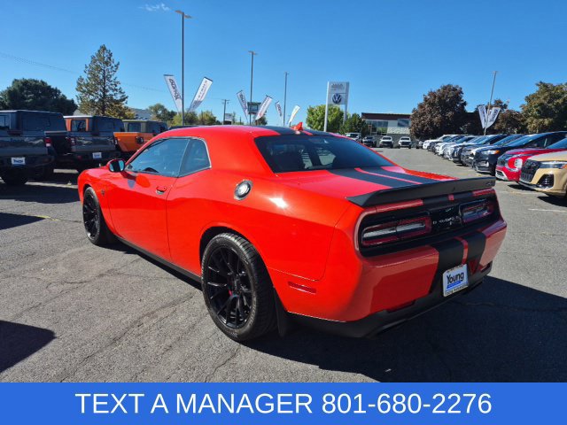 Used 2016 Dodge Challenger SRT Hellcat RWD image 6