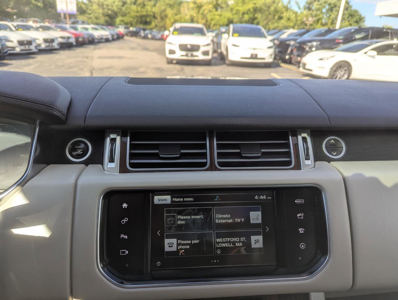 Used 2016 Land Rover Range Rover Supercharged image 22