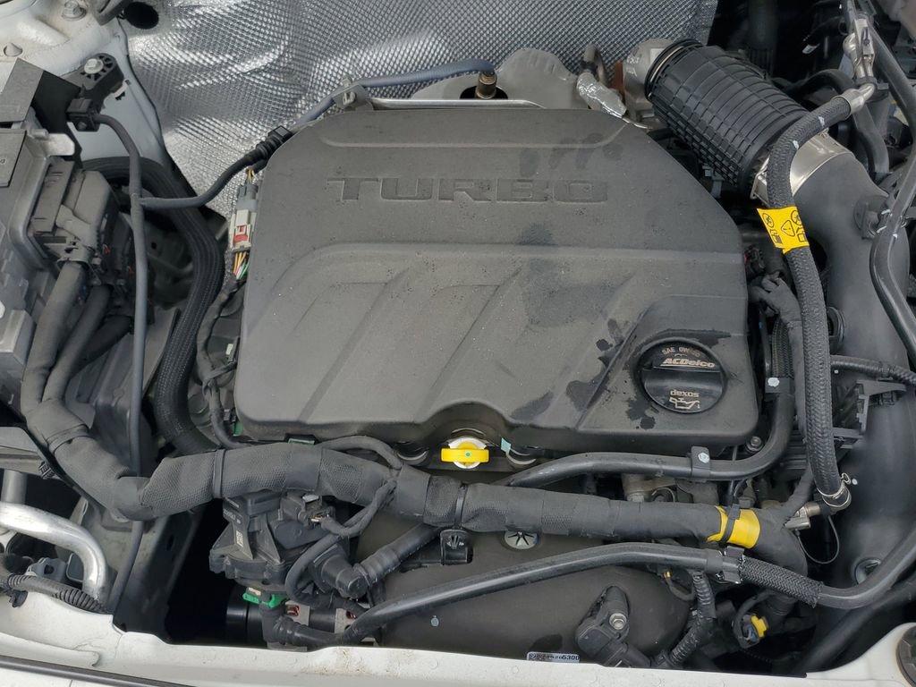Used 2025 Buick Envista Sport Touring FWD image 11