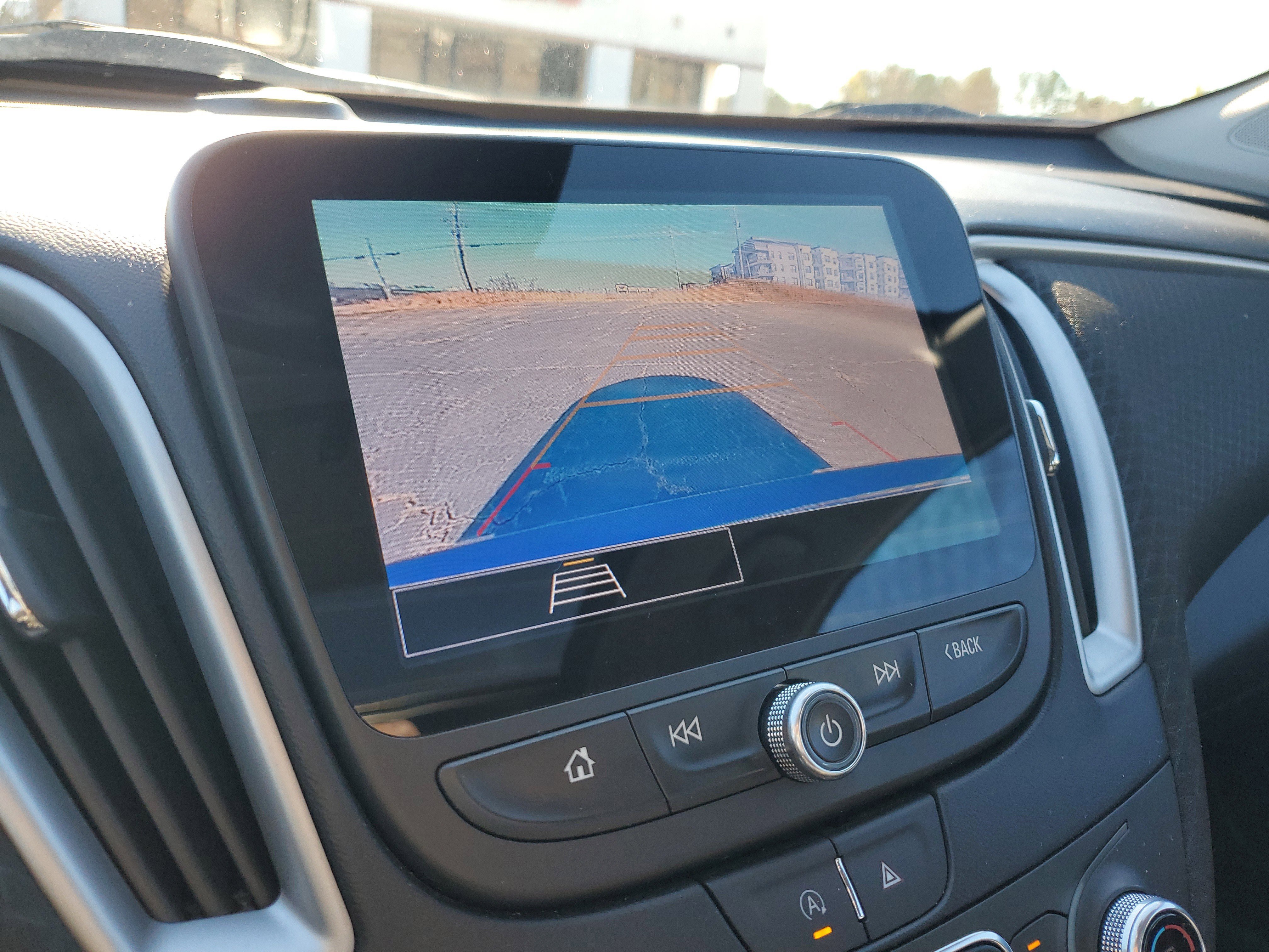 Used 2023 Chevrolet Malibu LT image 25