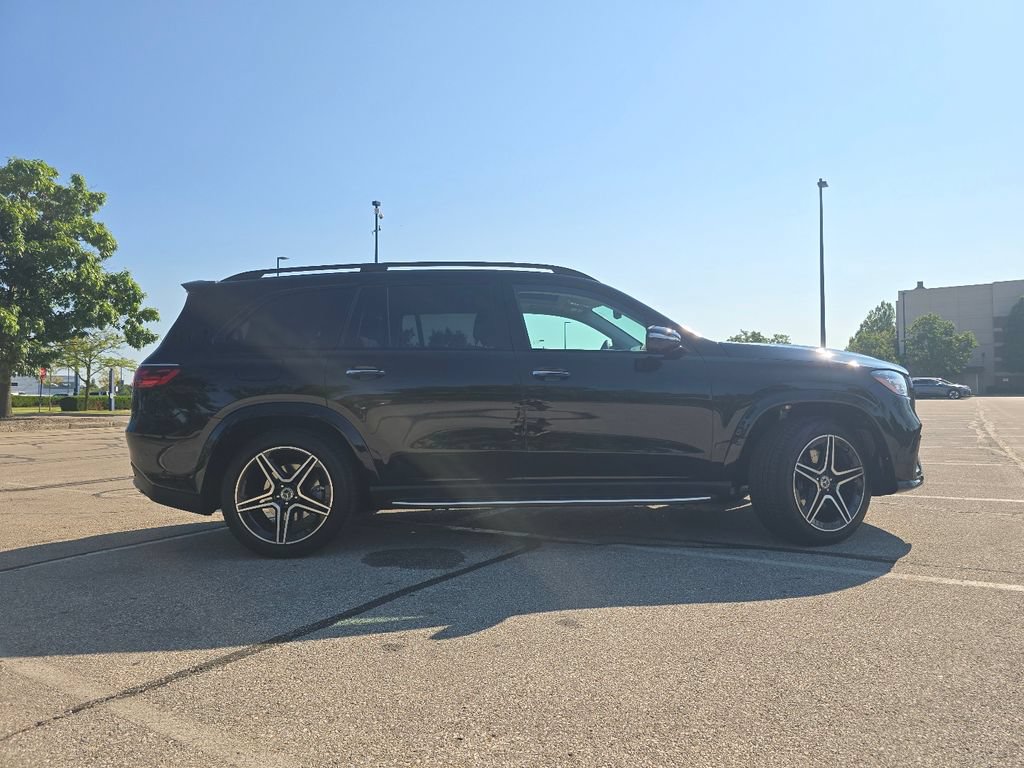 New 2026 Mercedes-Benz GLS 450 4MATIC image 17