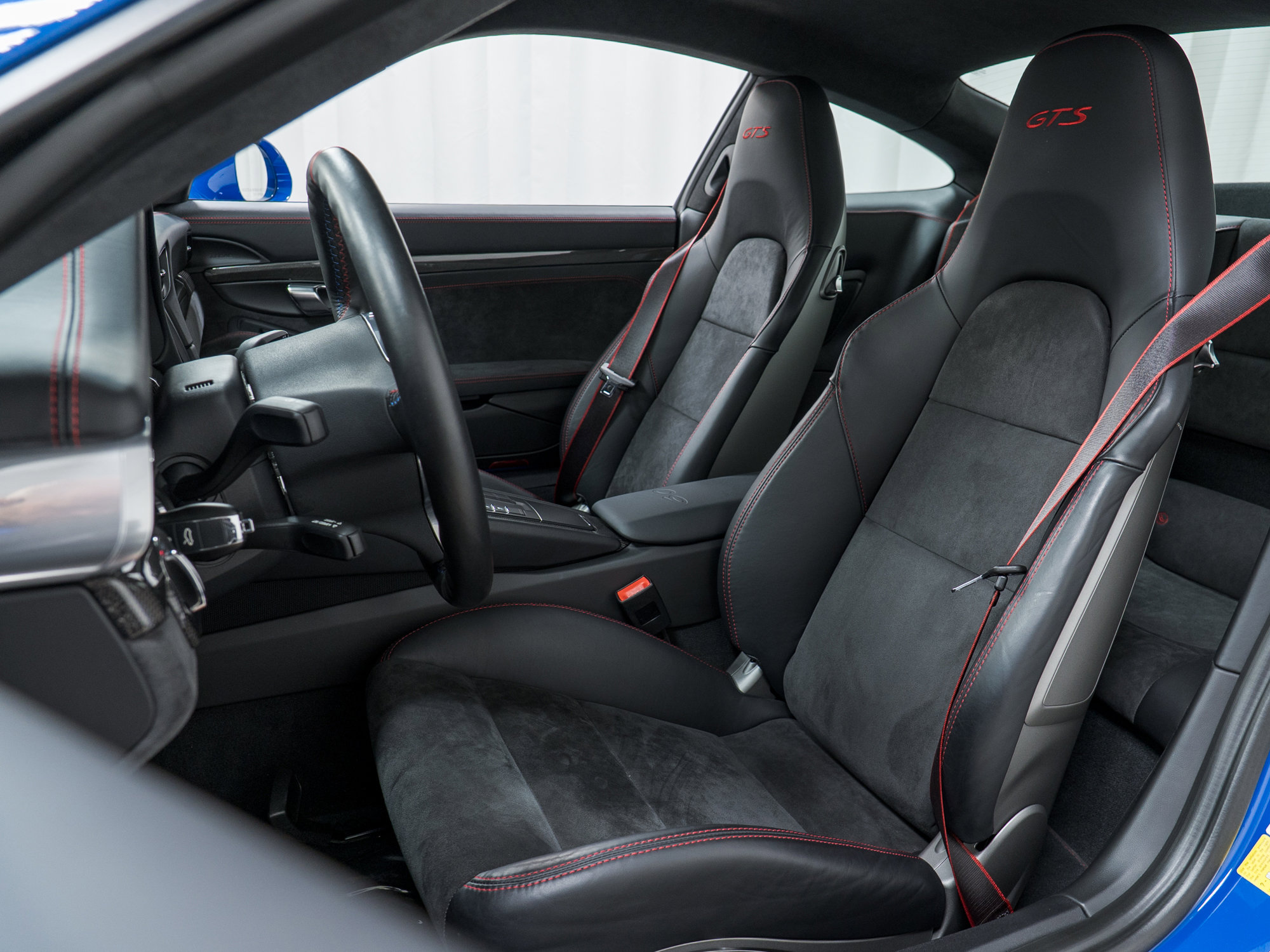 Certified 2016 Porsche 911 Carrera GTS image 19