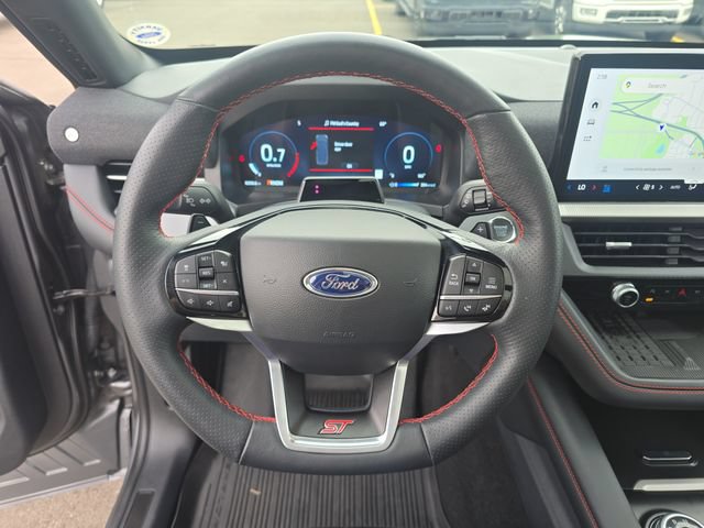 Certified 2025 Ford Explorer ST AWD/4WD image 16