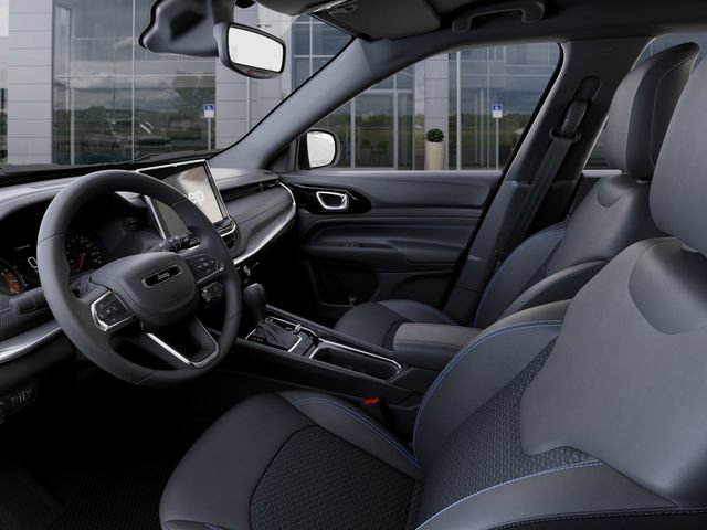 New 2026 Jeep Compass Latitude AWD/4WD image 31