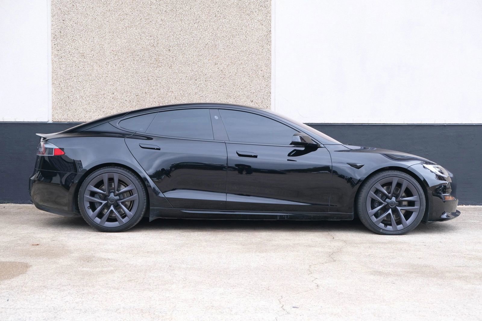 Used 2021 Tesla Model S Plaid AWD/4WD image 11