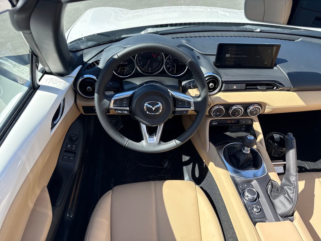 New 2026 MAZDA MX-5 Miata RF Grand Touring image 15