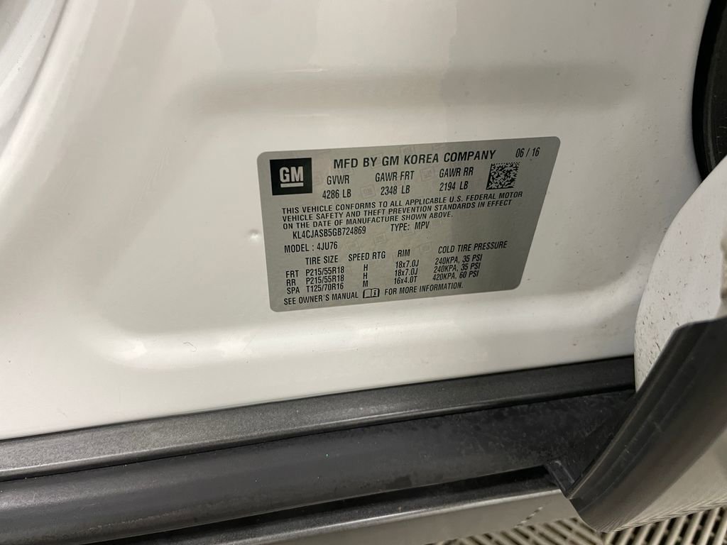 Used 2016 Buick Encore FWD image 30