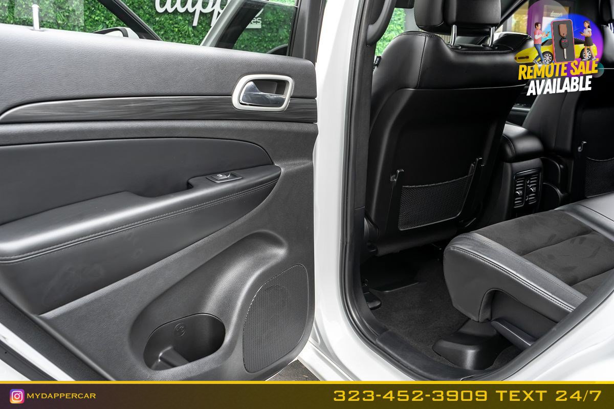 Used 2021 Jeep Grand Cherokee Laredo X AWD/4WD image 15