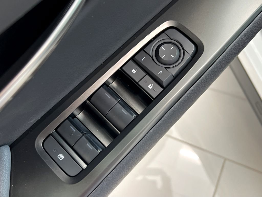 New 2026 Lexus UX 300h AWD image 35