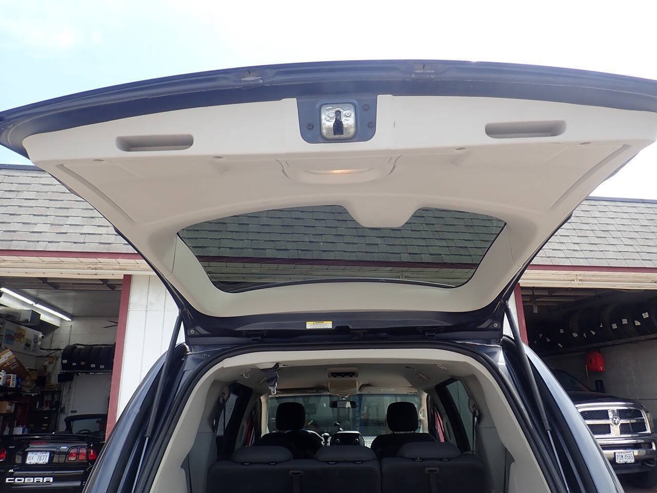 Used 2008 Dodge Grand Caravan SE FWD image 23