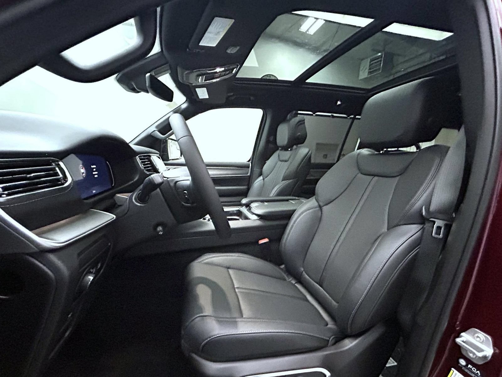 New 2026 Jeep Grand Wagoneer Limited AWD/4WD image 10