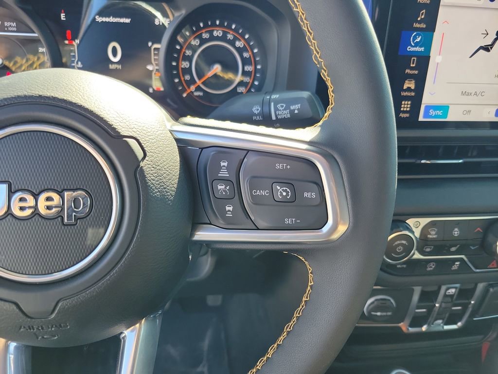 Used 2024 Jeep Wrangler Sahara image 16