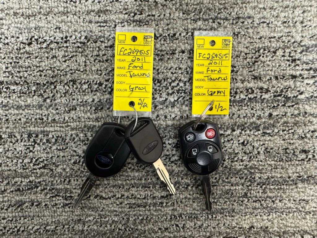 Used 2011 Ford Taurus SEL w/ 201A Rapid Spec Order Code AWD/4WD image 41