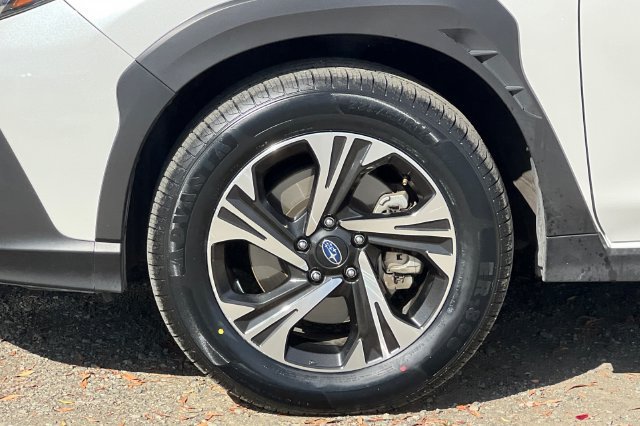 Used 2025 Subaru Crosstrek 2.5i Premium AWD/4WD image 34