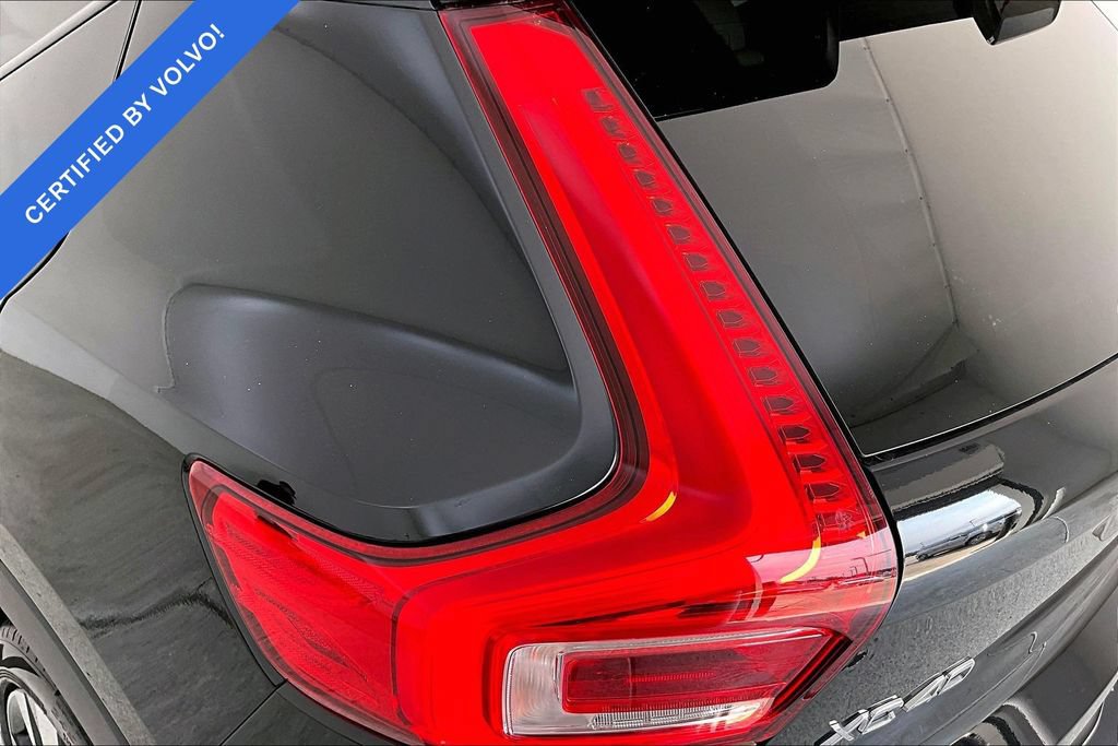 Certified 2024 Volvo XC40 B5 Plus w/ Protection Package Premier AWD/4WD image 36