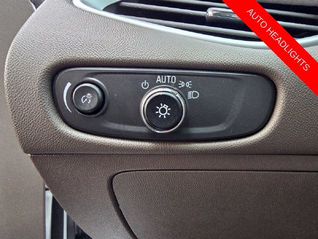 Used 2024 Chevrolet Malibu LT FWD image 11