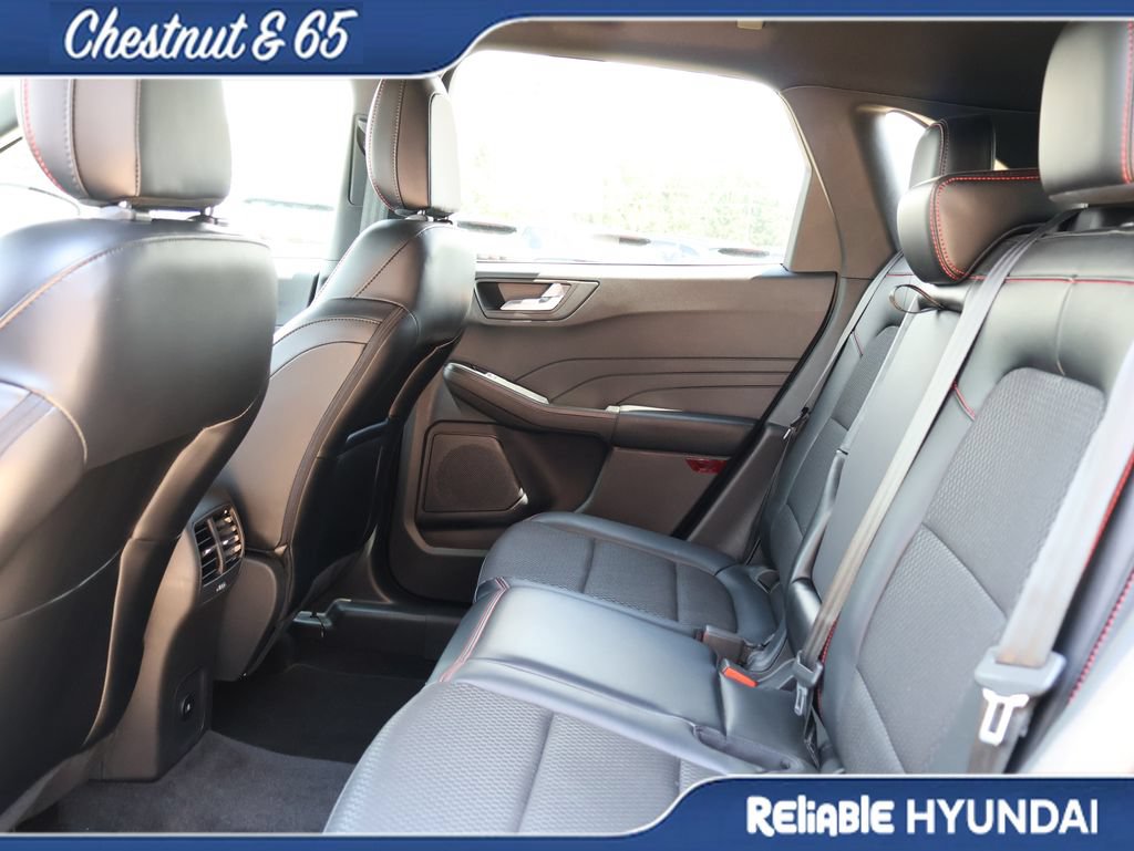 Used 2024 Ford Escape ST-Line w/ Tech Pack #1 FWD image 44