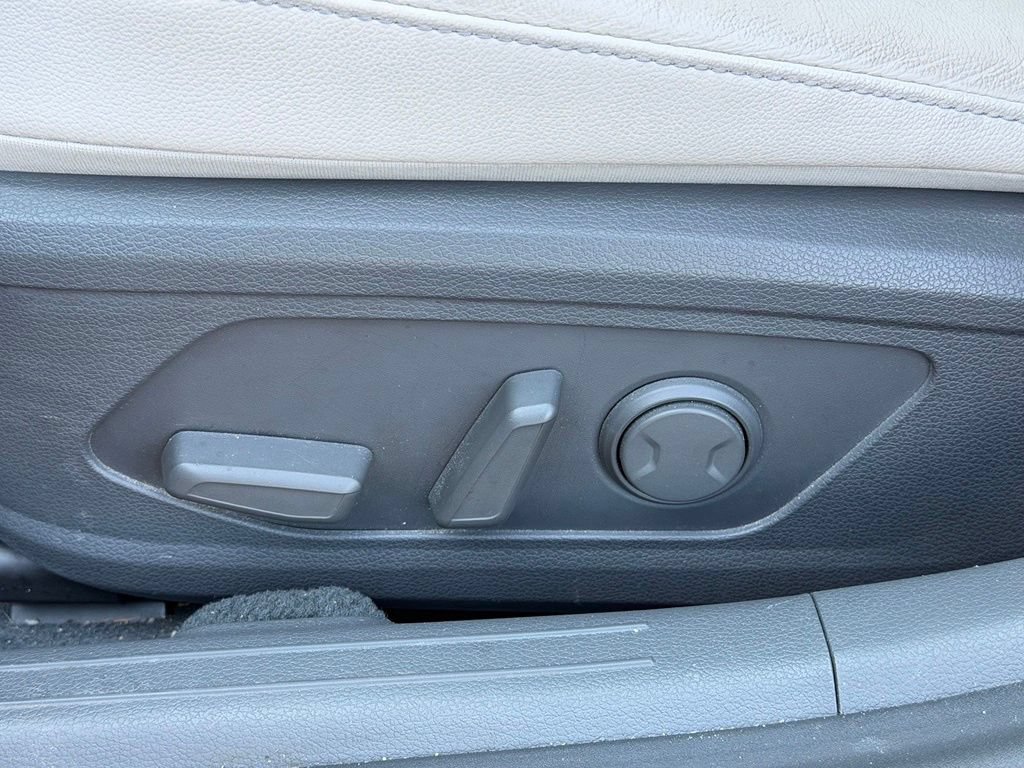 Used 2020 Hyundai Sonata Limited w/ Cargo Package FWD image 19