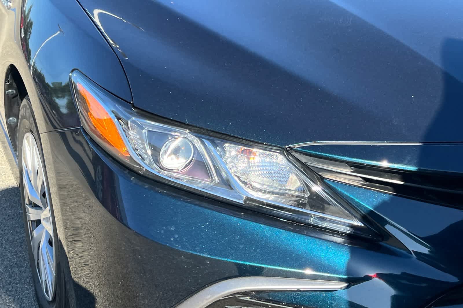Used 2021 Toyota Camry LE FWD image 14