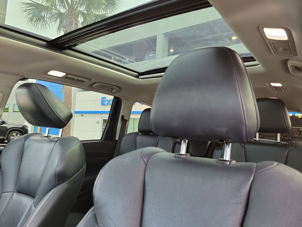 Used 2020 Subaru Ascent Limited w/ Technology Package AWD/4WD image 27