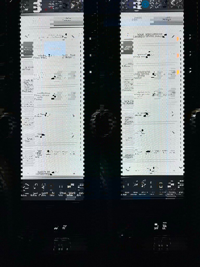 Used 2022 RAM 1500 Laramie image 32