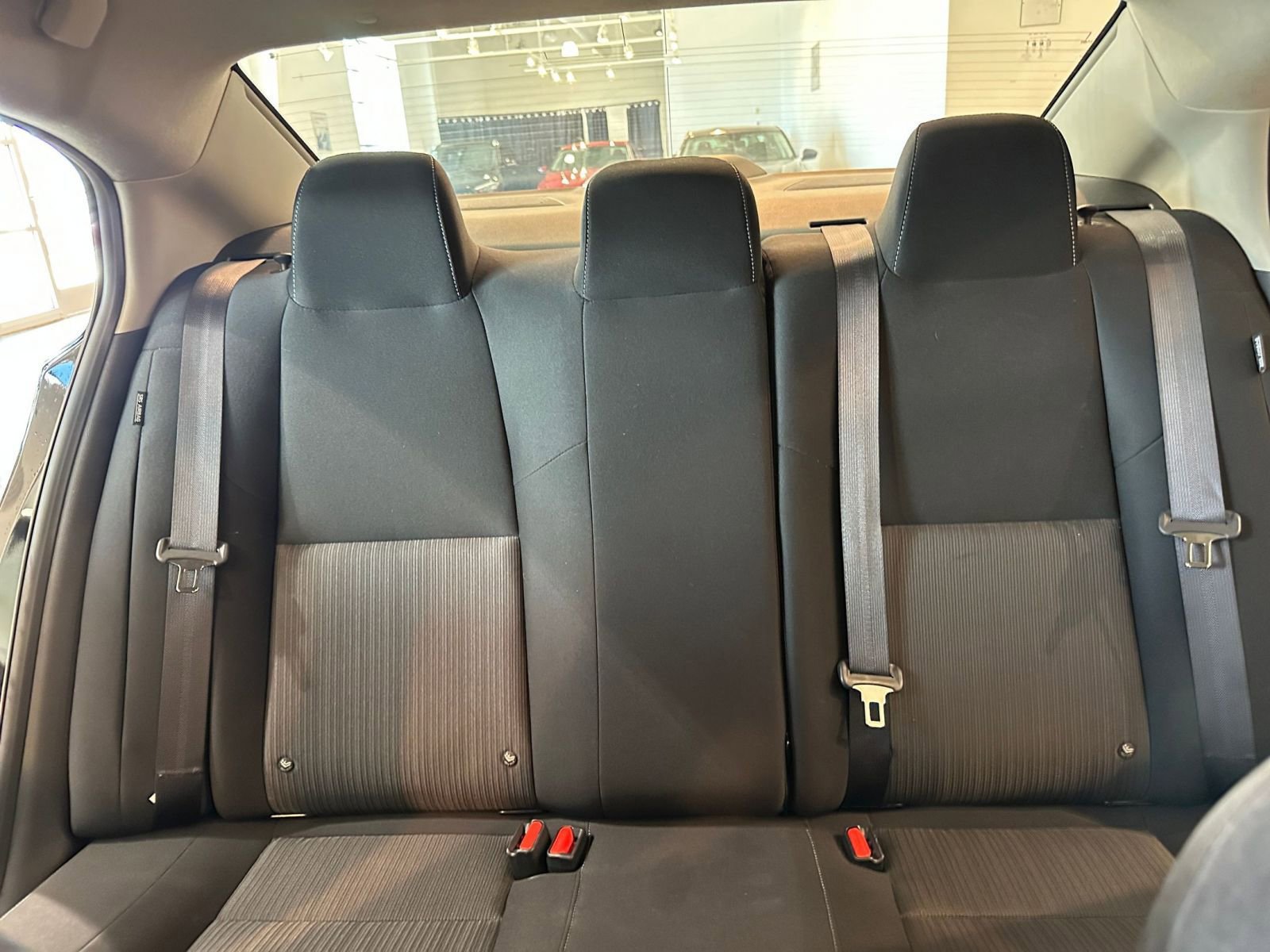 Used 2025 Nissan Sentra SV image 37