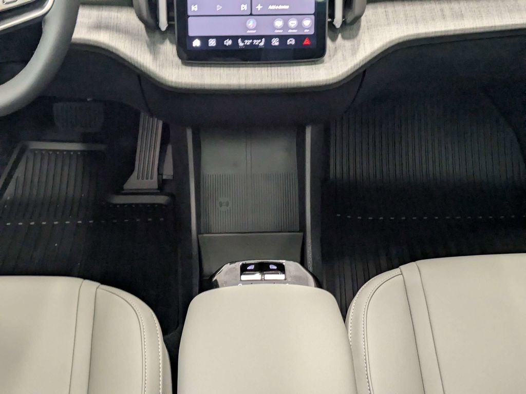 Used 2026 Volvo EX30 Cross Country Ultra w/ Protection Package Premier image 20