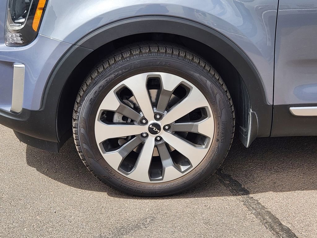 Used 2022 Kia Telluride S FWD image 10