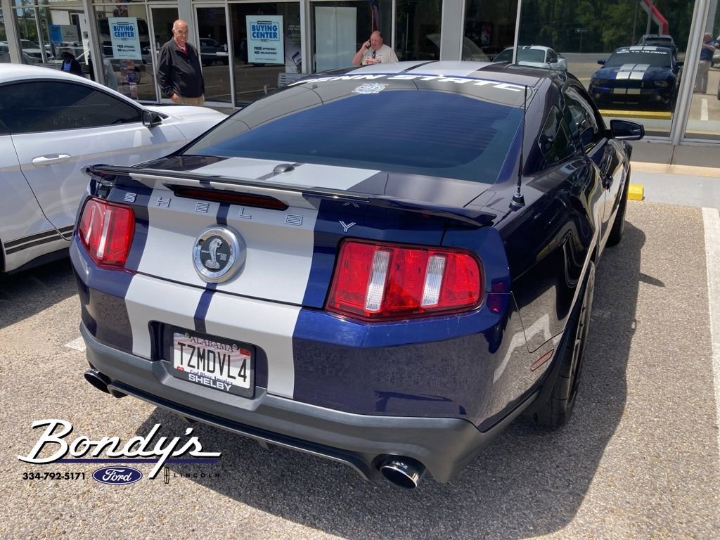 Used 2011 Ford Mustang Shelby GT500 RWD image 4
