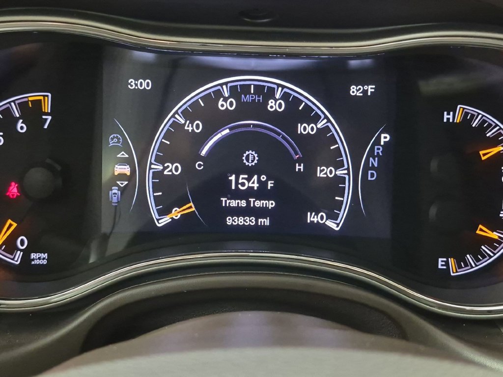 Used 2019 Jeep Grand Cherokee Overland RWD image 21
