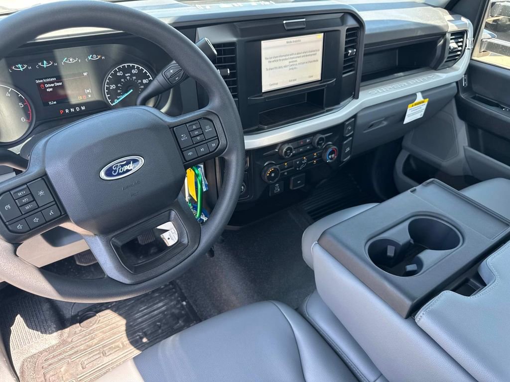 New 2025 Ford F350 XL w/ XL Chrome Package image 7