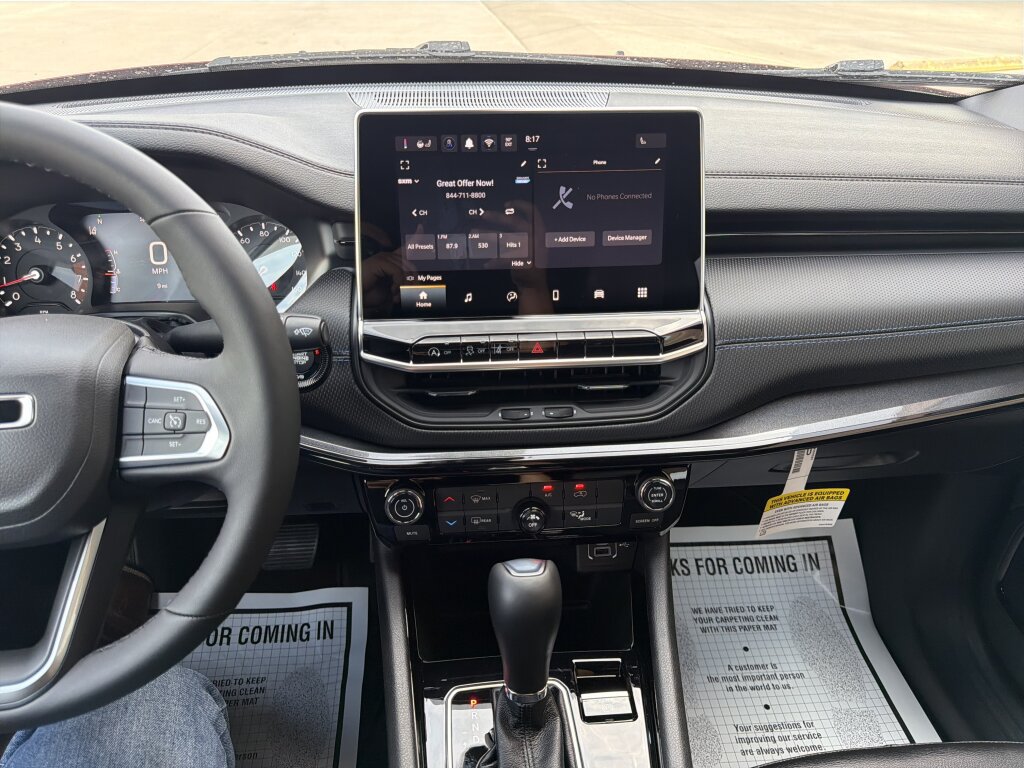 New 2026 Jeep Compass Latitude AWD/4WD image 19