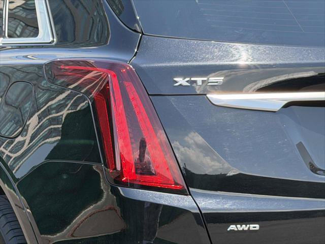 Used 2023 Cadillac XT5 Premium Luxury AWD/4WD image 13