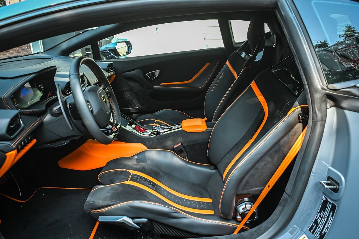 Used 2024 Lamborghini Huracan Tecnica RWD image 12