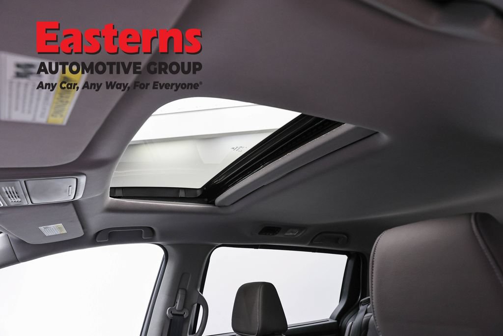 Used 2023 Honda Odyssey EX-L image 31