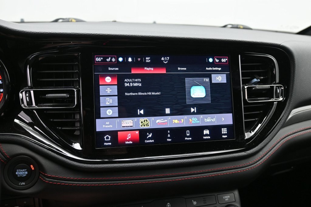 Used 2024 Dodge Durango R/T w/ Blacktop Package AWD/4WD image 15