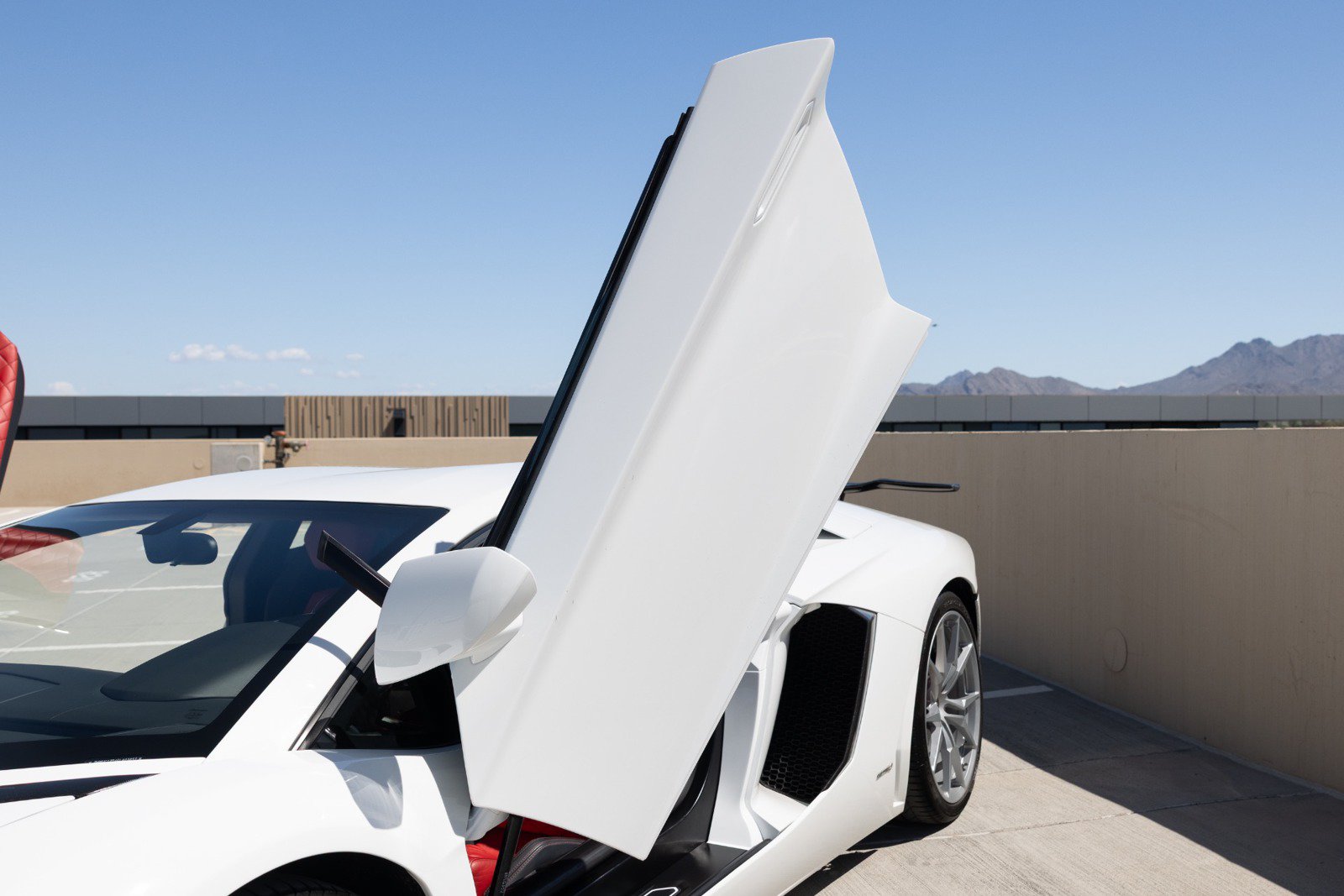 Used 2015 Lamborghini Aventador LP 700-4 AWD/4WD image 30