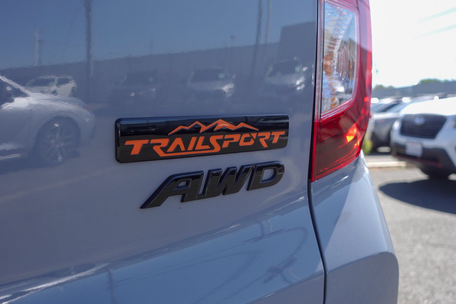 Used 2025 Honda Passport TrailSport image 8