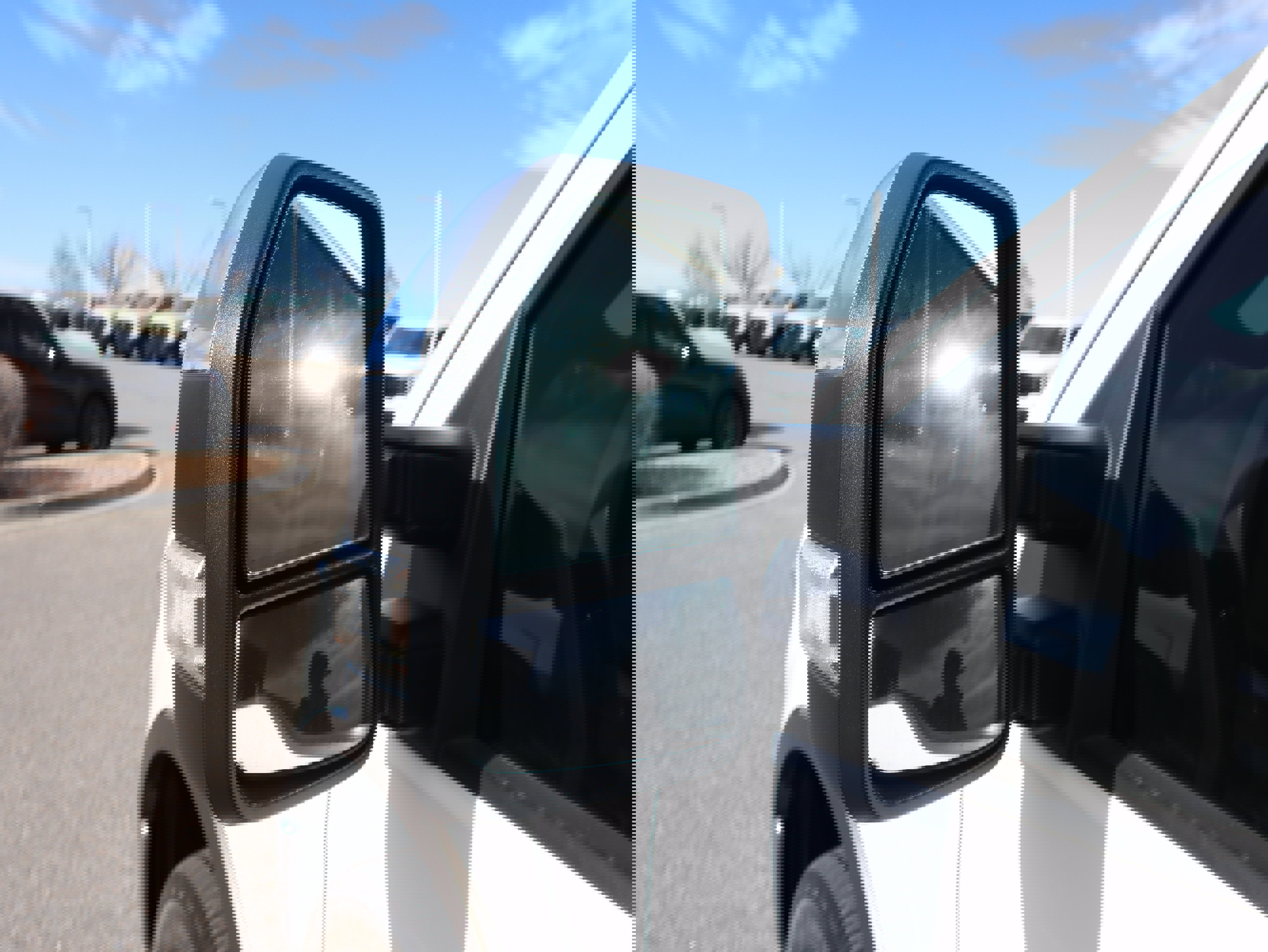 Used 2019 Ford F150 Lariat w/ Equipment Group 502A Luxury image 17