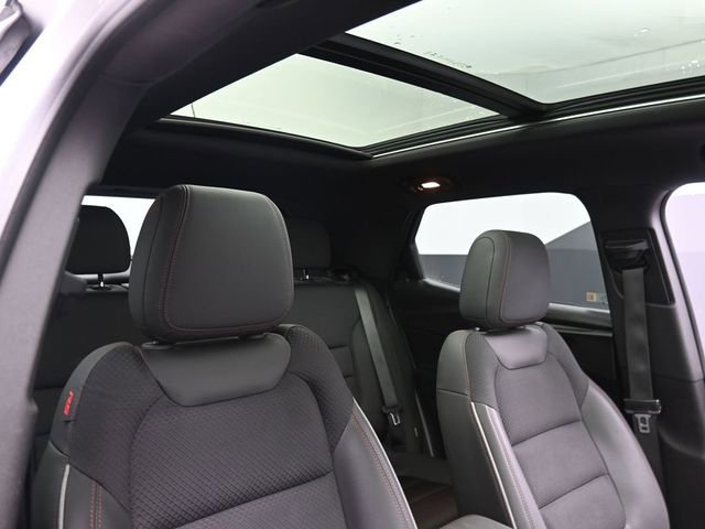 Used 2023 Chevrolet TrailBlazer RS w/ Sun and Liftgate Package image 28