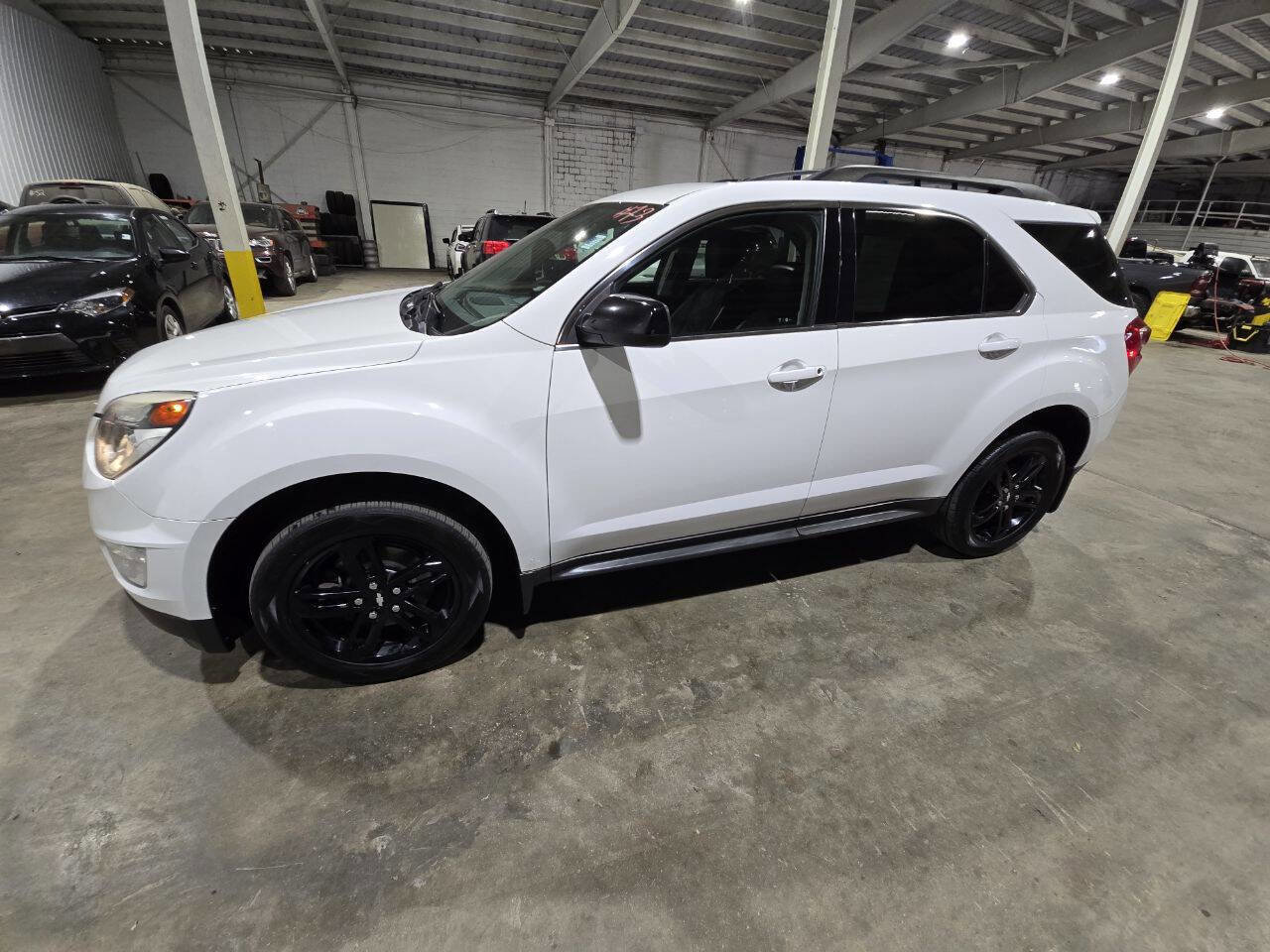 Used 2017 Chevrolet Equinox LT w/ Sport Edition