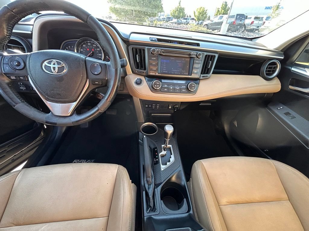 Used 2015 Toyota RAV4 Limited AWD/4WD image 17