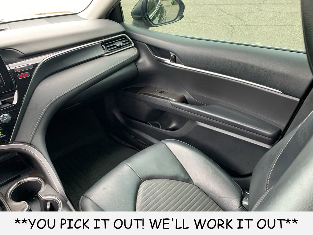 Used 2021 Toyota Camry SE FWD image 27